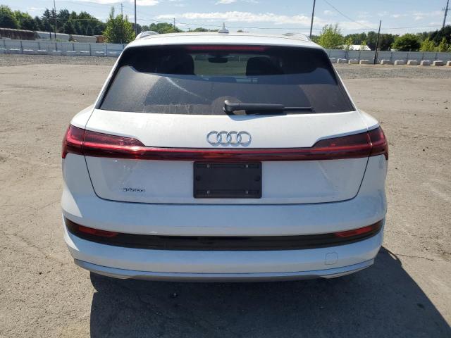 Photo 6 from auction – 2019 AUDI E-TRON PRE with VIN WA1VABGE1KB021182