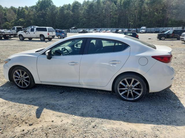 Photo 2 from auction – 2018 MAZDA 3 TOURING with VIN 3MZBN1V37JM209833