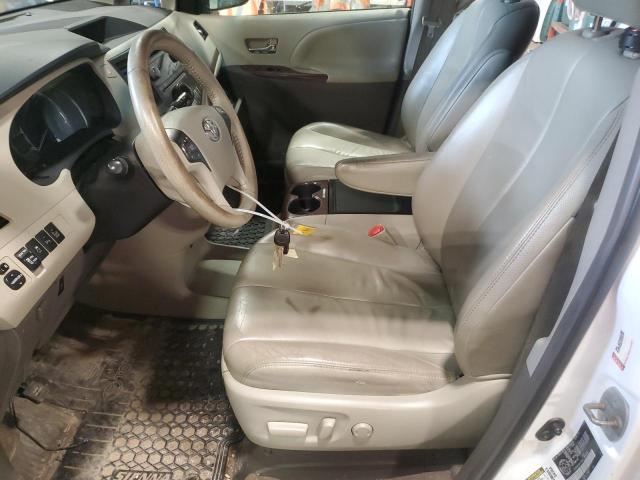 Photo 7 from auction – 2013 TOYOTA SIENNA XLE with VIN 5TDYK3DC6DS315844
