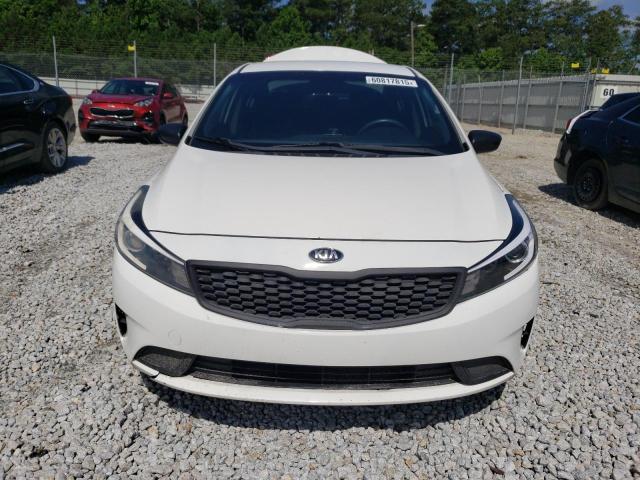 Photo 5 from auction – 2017 KIA FORTE LX with VIN 3KPFK4A70HE052318