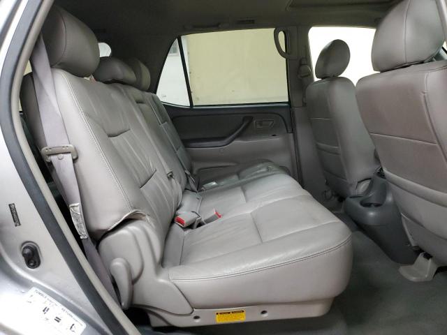 Photo 11 from auction – 2005 TOYOTA SEQUOIA SR with VIN 5TDBT44A35S245986