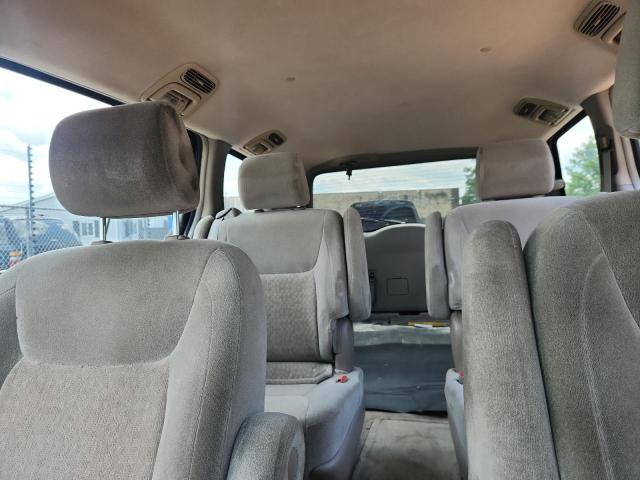 Photo 10 from auction – 2005 TOYOTA SIENNA CE with VIN 5TDZA23C65S371836