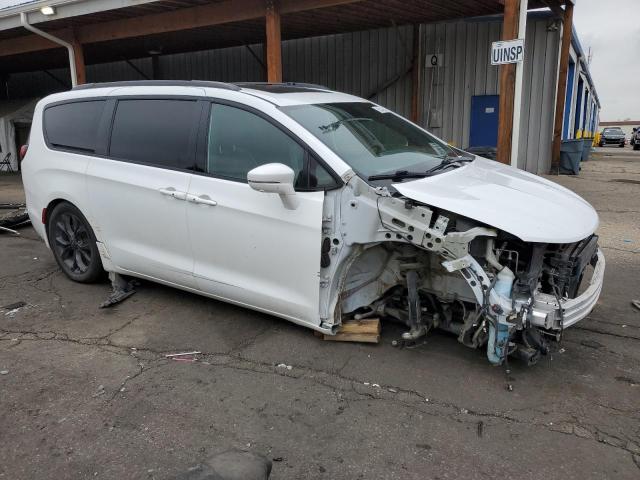Photo 4 from auction – 2019 CHRYSLER PACIFICA LIMITED with VIN 2C4RC1GG3KR500282