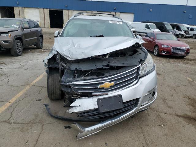 Photo 5 from auction – 2013 CHEVROLET TRAVERSE L with VIN 1GNKRJKD5DJ266965