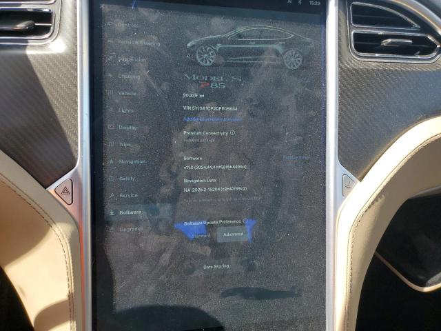 Photo 9 from auction – 2013 TESLA MODEL S with VIN 5YJSA1CP2DFP05684