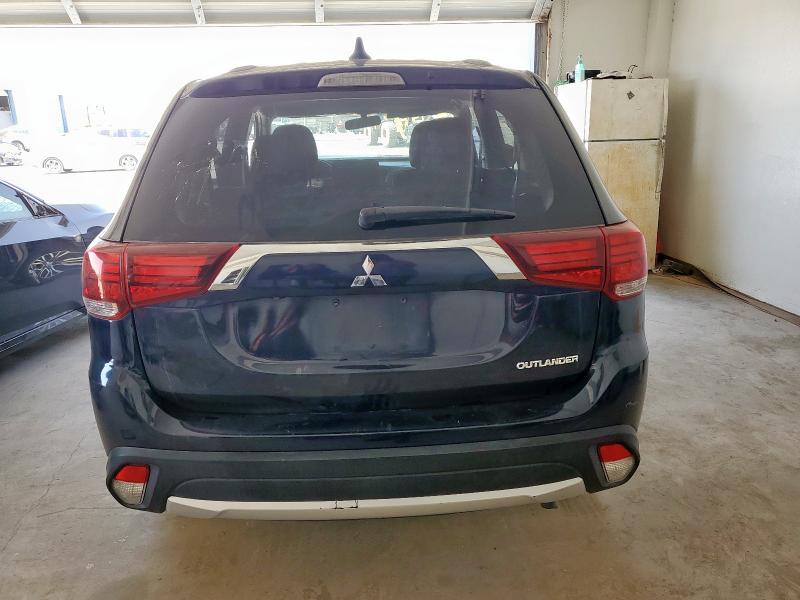Photo 6 from auction – 2018 MITSUBISHI OUTLANDER with VIN JA4AD2A38JJ001433