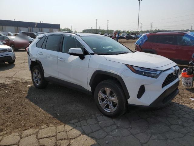 Photo 4 from auction – 2023 TOYOTA RAV4 XLE with VIN 2T3P1RFV1PC340154