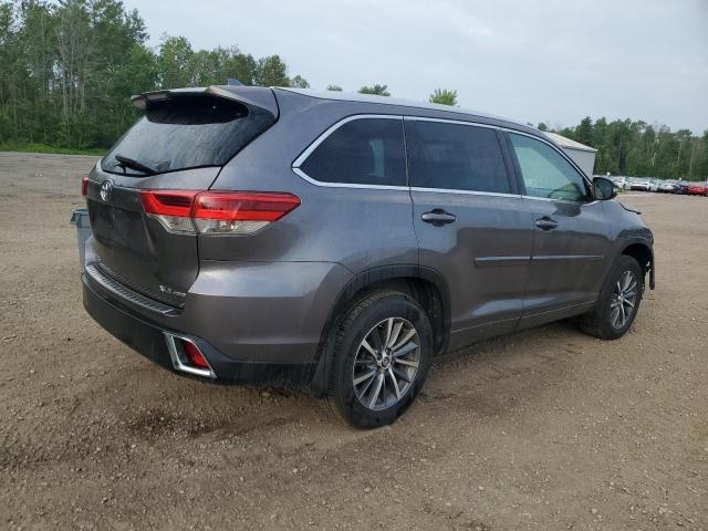 Photo 3 from auction – 2018 TOYOTA HIGHLANDER with VIN 5TDJZRFH1JS542007