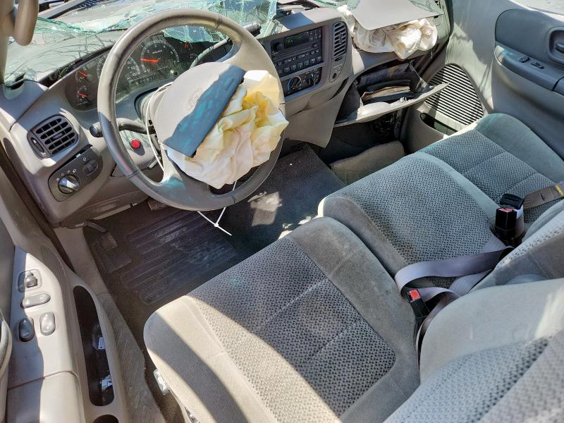 Photo 8 from auction – 2001 FORD F150 with VIN 1FTRX17W41NA80104