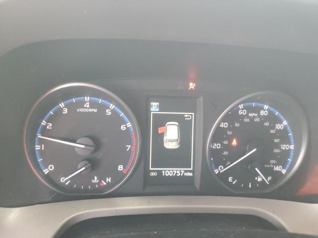 Photo 9 from auction – 2017 TOYOTA RAV4 XLE with VIN 2T3WFREV0HW378358