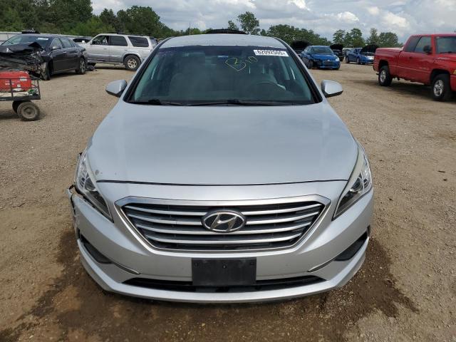 Photo 5 from auction – 2017 HYUNDAI SONATA SE with VIN 5NPE24AF9HH523560