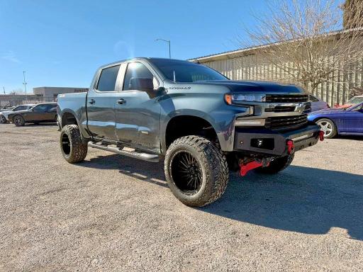 CHEVROLET SILVERADO 2020 with VIN 3GCUYEET2LG145793 - Photo from auction