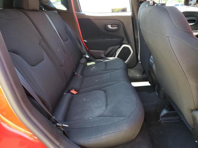 Photo 11 from auction – 2018 JEEP RENEGADE with VIN ZACCJBAB1JPJ41111
