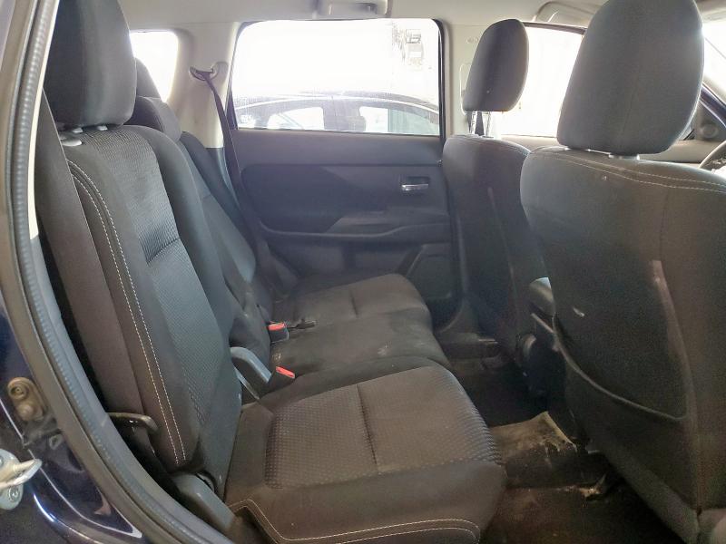 Photo 11 from auction – 2018 MITSUBISHI OUTLANDER with VIN JA4AD2A38JJ001433