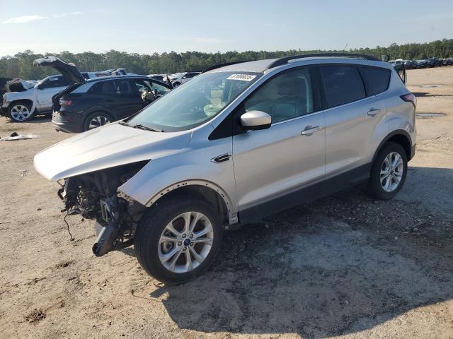 FORD ESCAPE SE 2017 with VIN 1FMCU9GD9HUD78557 - Photo from auction
