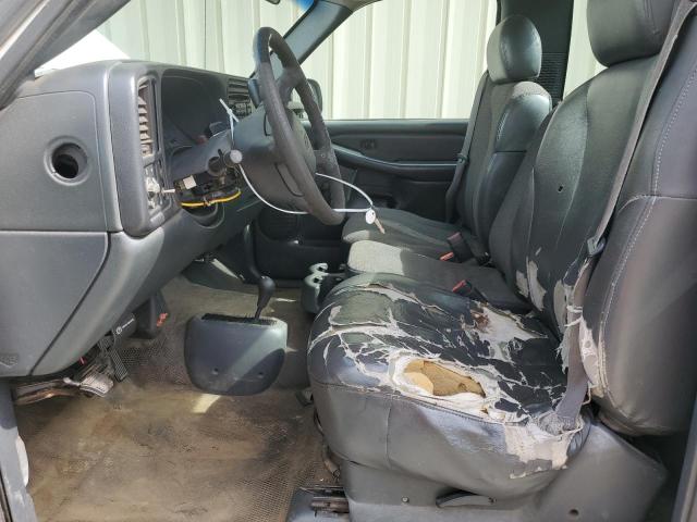 Photo 7 from auction – 2002 CHEVROLET SILVERADO with VIN 1GCEK14W52Z148552