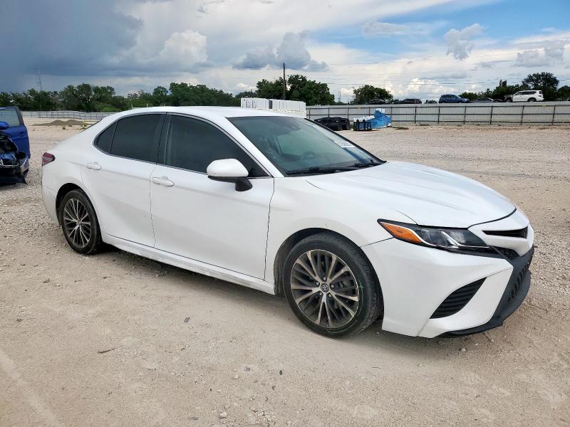 Photo 4 from auction – 2020 TOYOTA CAMRY SE with VIN 4T1G11AK2LU872268