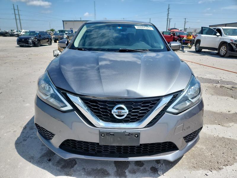 Photo 5 from auction – 2017 NISSAN SENTRA S with VIN 3N1AB7AP8HY308377