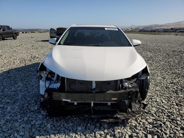 Photo 5 from auction – 2017 TOYOTA CAMRY LE with VIN 4T1BF1FK8HU358159