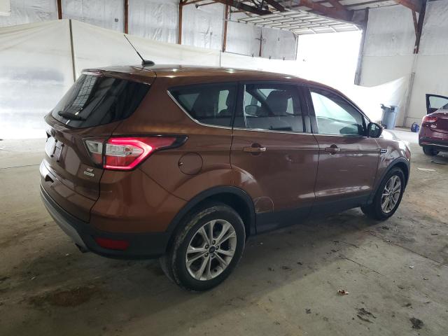 Photo 3 from auction – 2017 FORD ESCAPE SE with VIN 1FMCU0GD0HUA29492