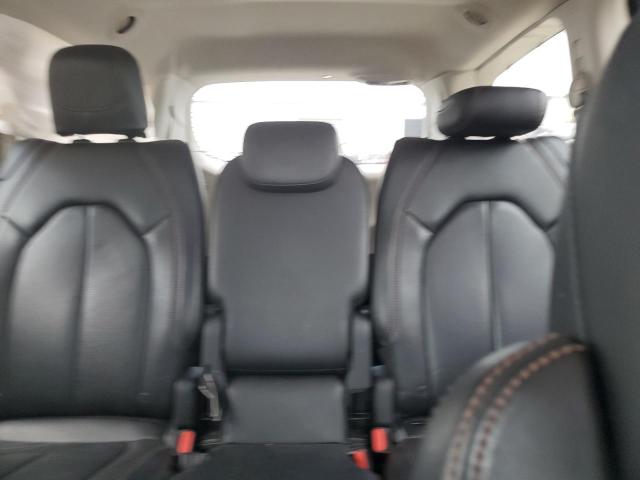 Photo 10 from auction – 2018 CHRYSLER PACIFICA T with VIN 2C4RC1BG9JR291684