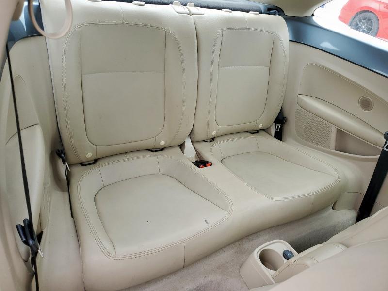 Photo 10 from auction – 2013 VOLKSWAGEN BEETLE with VIN 3VWJX7ATXDM661889