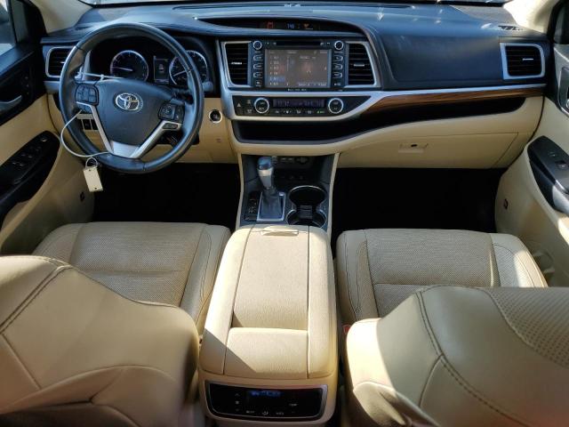 Photo 8 from auction – 2019 TOYOTA HIGHLANDER with VIN 5TDDZRFH2KS937800