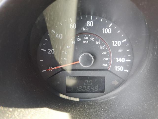 Photo 9 from auction – 2011 KIA SORENTO BA with VIN 5XYKTDA28BG123906
