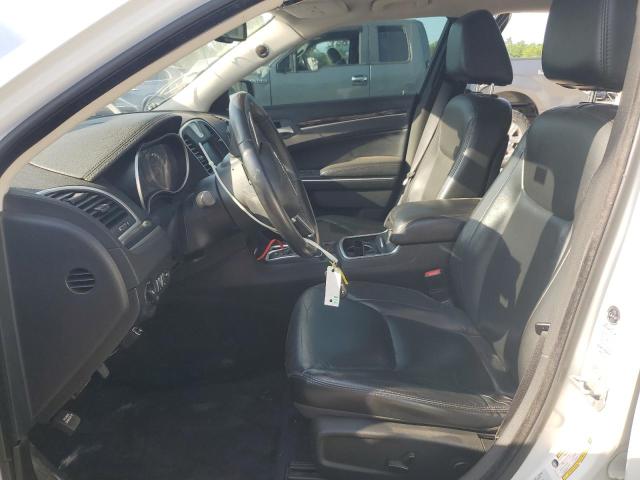 Photo 7 from auction – 2016 CHRYSLER 300 LIMITE with VIN 2C3CCAAG0GH161450