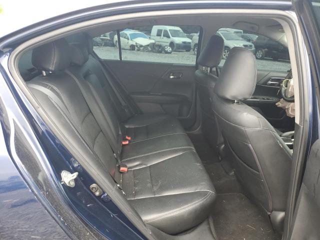 Photo 10 from auction – 2015 HONDA ACCORD with VIN 1HGCR2F50FA217876