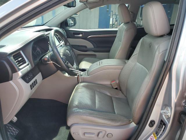 Photo 7 from auction – 2016 TOYOTA HIGHLANDER with VIN 5TDYKRFH6GS124618