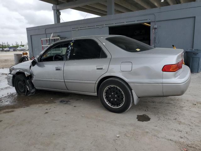 Photo 2 from auction – 2001 TOYOTA CAMRY CE with VIN 4T1BG22K11U078484