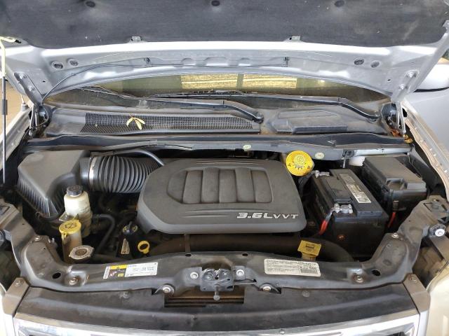 Photo 12 from auction – 2014 CHRYSLER TOWN & COU with VIN 2C4RC1BG3ER210975