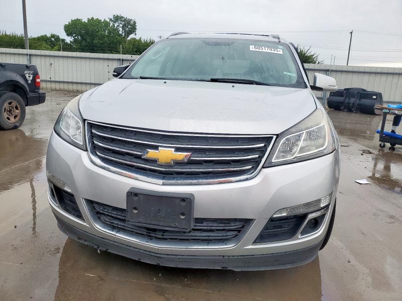 Photo 5 from auction – 2017 CHEVROLET TRAVERSE L with VIN 1GNKRGKD5HJ353032