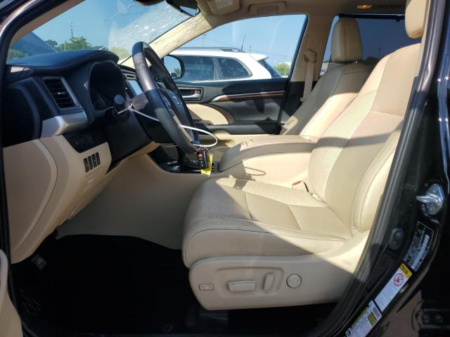 Photo 7 from auction – 2019 TOYOTA HIGHLANDER with VIN 5TDDZRFH2KS937800