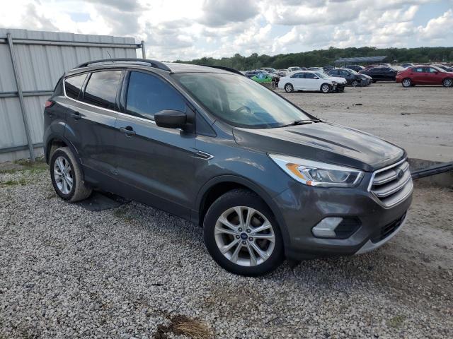 Photo 4 from auction – 2017 FORD ESCAPE SE with VIN 1FMCU0GDXHUE05857