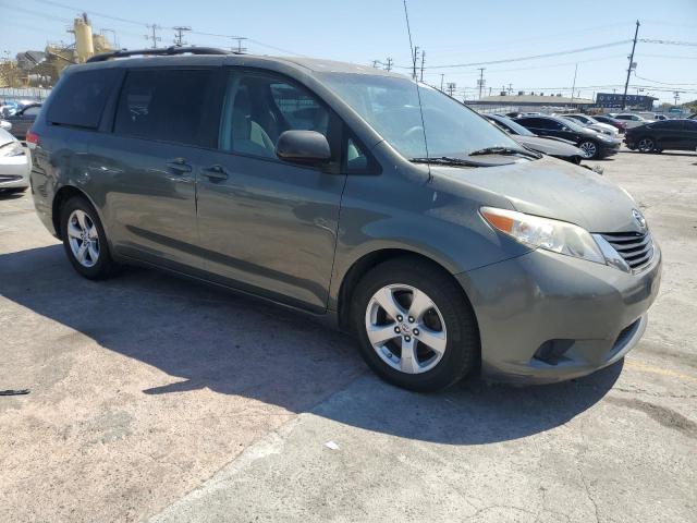Photo 4 from auction – 2014 TOYOTA SIENNA LE with VIN 5TDKK3DC1ES505171
