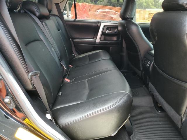 Photo 11 from auction – 2021 TOYOTA 4RUNNER SR with VIN JTEMU5JR0M5851073