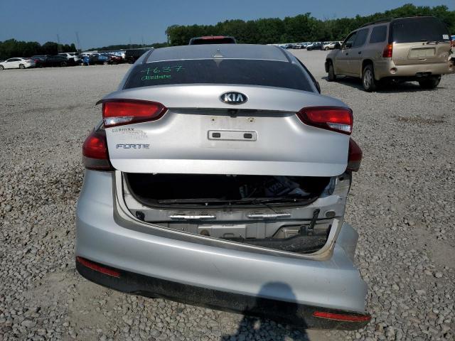 Foto 6 de la subasta – 2017 KIA FORTE LX con VIN 3KPFL4A78HE048076