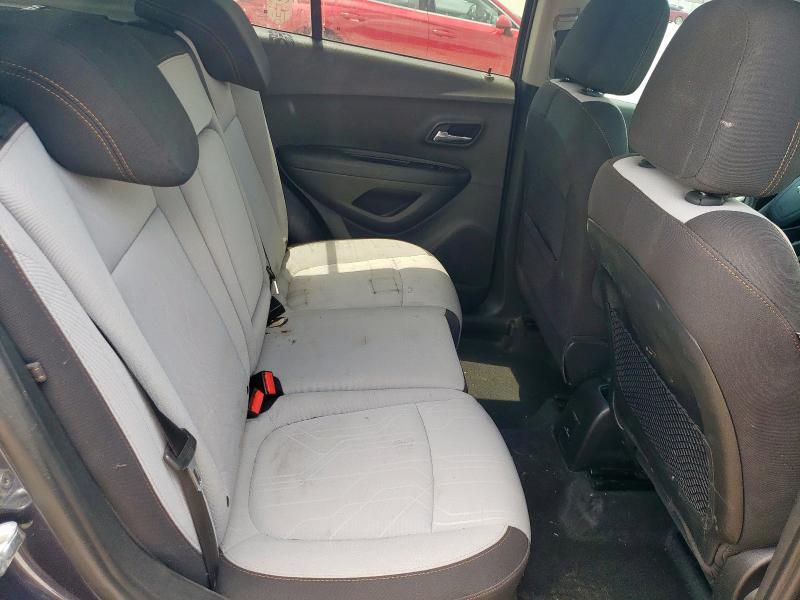 Photo 11 from auction – 2018 CHEVROLET TRAX 1LT with VIN 3GNCJLSB7JL175920