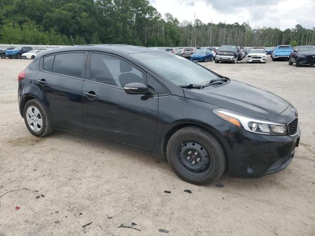 Photo 4 from auction – 2017 KIA FORTE LX with VIN KNAFK5A83H5672099