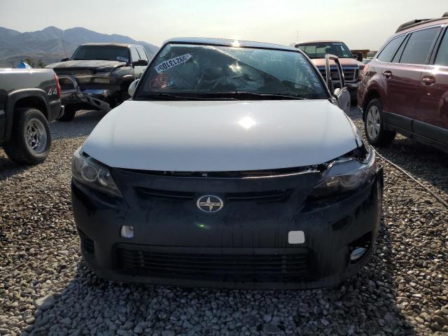 Photo 5 from auction – 2012 TOYOTA SCION TC with VIN JTKJF5C71C3032444
