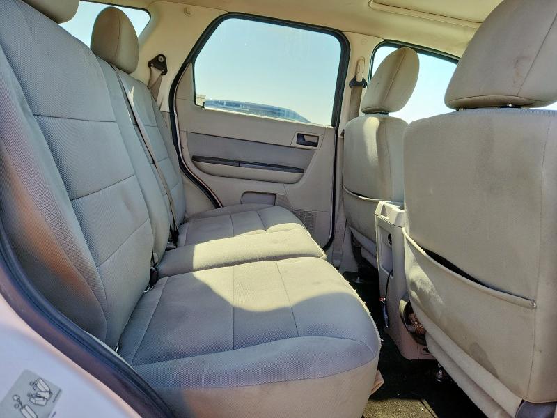 Photo 11 from auction – 2012 FORD ESCAPE with VIN 1FMCU0DG2CKA93696