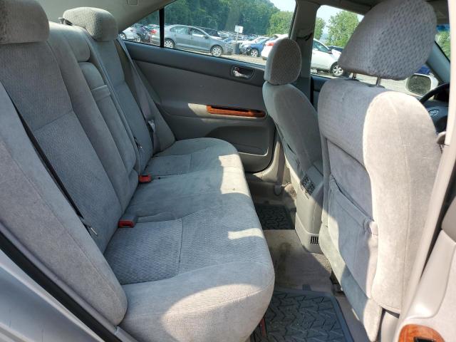 Photo 10 from auction – 2004 TOYOTA CAMRY LE with VIN 4T1BE30K84U336468