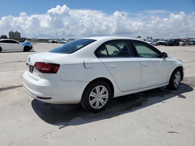 Photo 3 from auction – 2017 VOLKSWAGEN JETTA S with VIN 3VW2B7AJ9HM241256