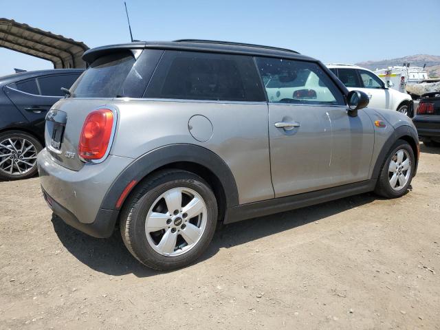 Photo 3 from auction – 2016 MINI COOPER with VIN WMWXP5C53G3B15571