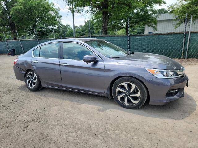 Photo 4 from auction – 2017 HONDA ACCORD EXL with VIN 1HGCR2F94HA072802