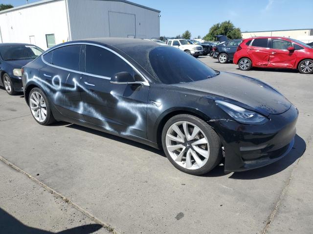 Photo 4 from auction – 2018 TESLA MODEL 3 with VIN 5YJ3E1EB7JF184712
