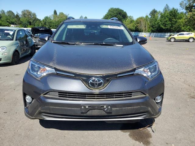 Photo 5 from auction – 2017 TOYOTA RAV4 XLE with VIN 2T3RFREV0HW615119