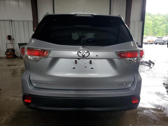 Photo 6 from auction – 2016 TOYOTA HIGHLANDER with VIN 5TDJKRFH0GS502837